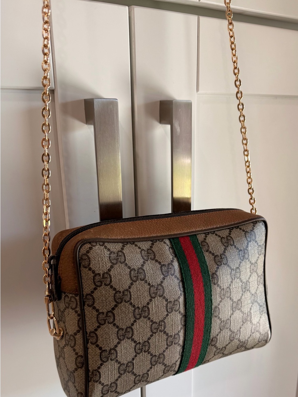 🔥🔥 VINTAGE GUCCI LEATHER GG SHERRY LINECROSSBODY/ POUCH/ CLUTCH 🔥🔥 - Picture 7 of 14